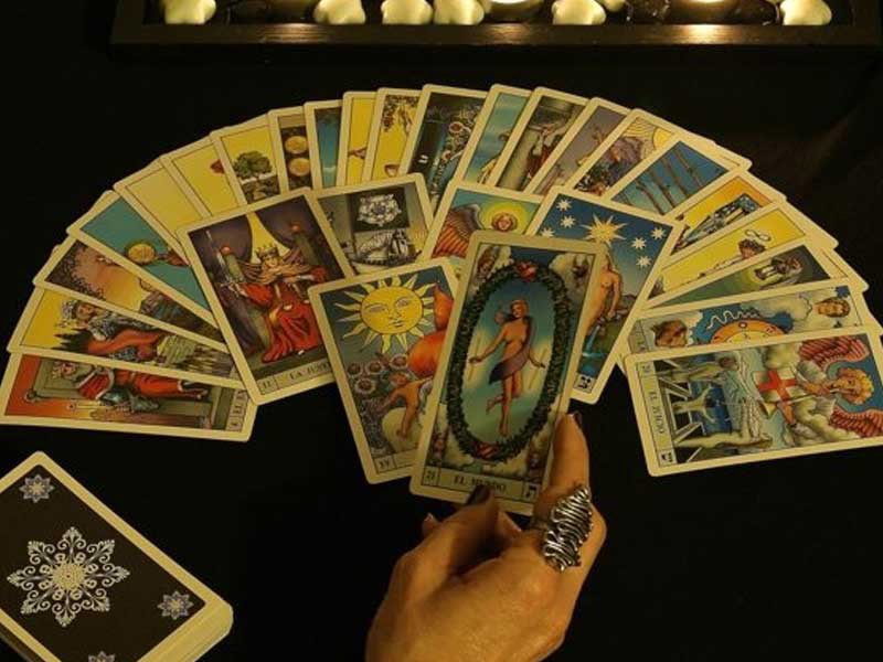Kinh nghiệm chơi bài Tarot cho người mới chơi